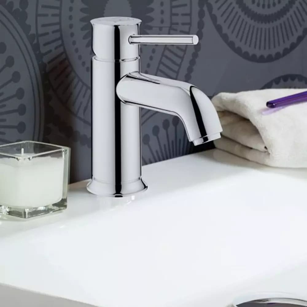 Змішувач для умивальника GROHE BAUCLASSIC 23161000 хром, одноважiльний
