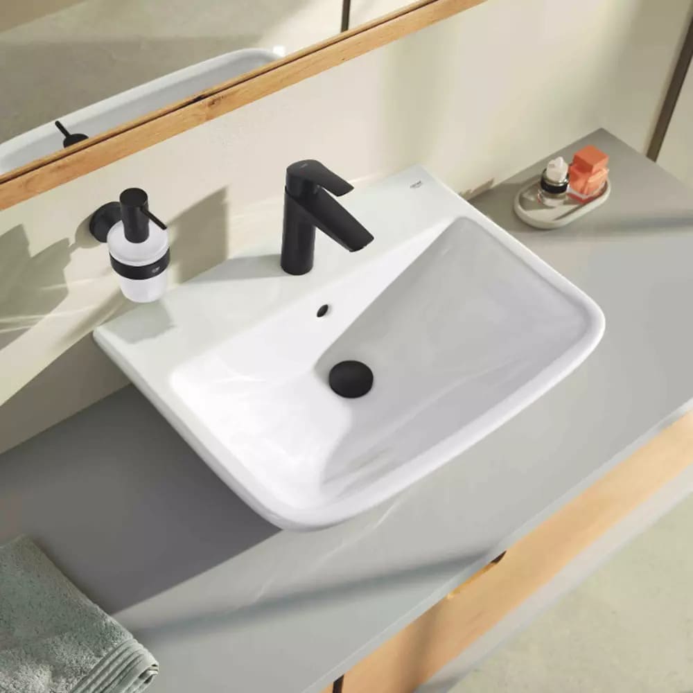 Змішувач для умивальника GROHE EUROSMART NEW 233242433 чорний матовий, одноважільний М