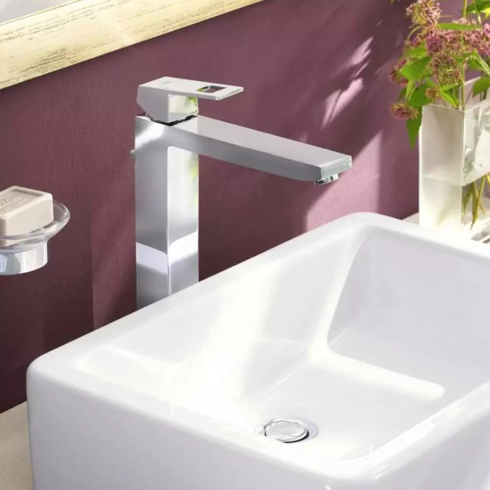 Змішувач для умивальника GROHE EUROCUBE 23406000 хром, одноважiльний