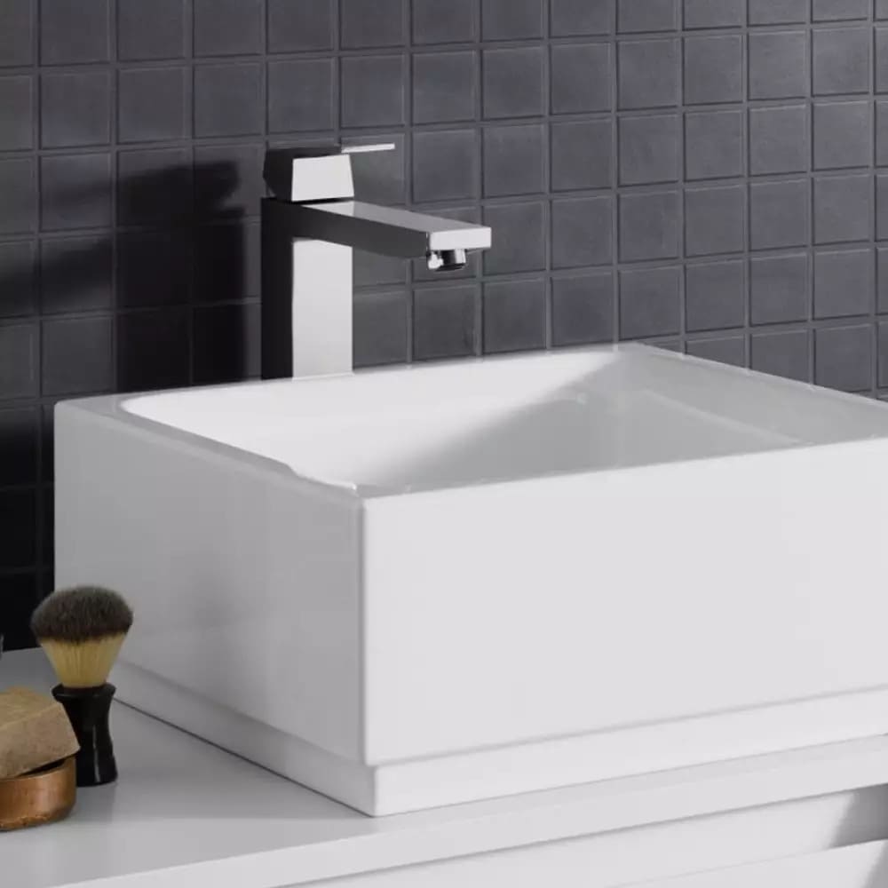 Змішувач для умивальника GROHE EUROCUBE 23406000 хром, одноважiльний