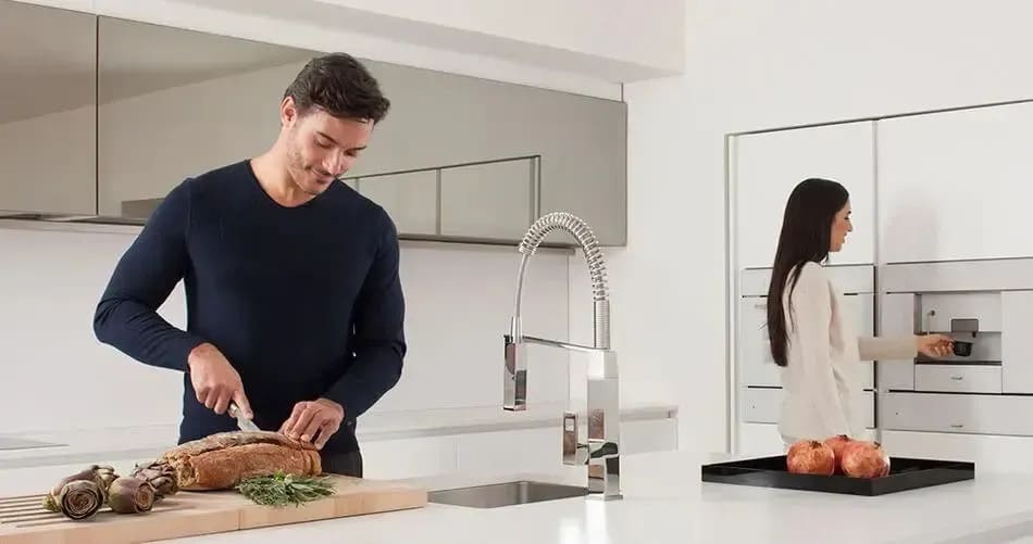 Змішувач для кухні GROHE EUROCUBE 31395000 одноважільний, з висувним виливом, хром