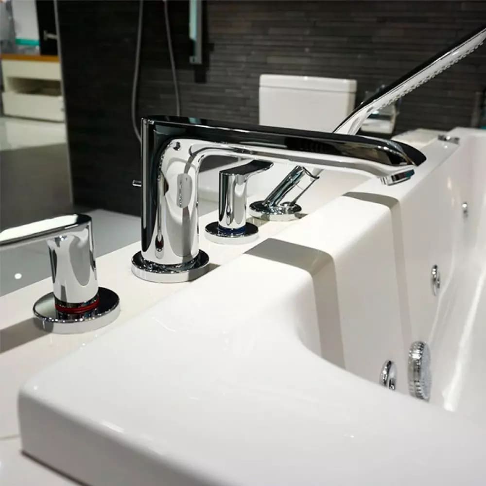Змішувач для ванни на борт HANSGROHE METRIS 31442000 на 4 отвори, хром