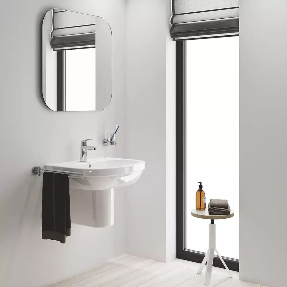 Змішувач для умивальника GROHE EUROSMART 32467003 хром