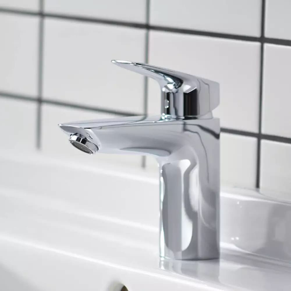 Змішувач для умивальника HANSGROHE LOGIS 71100000 одноважільний