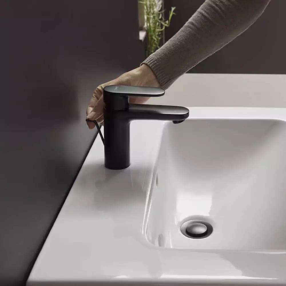 Змішувач для умивальника HANSGROHE VERNIS BLEND 71551670 чорний матовий