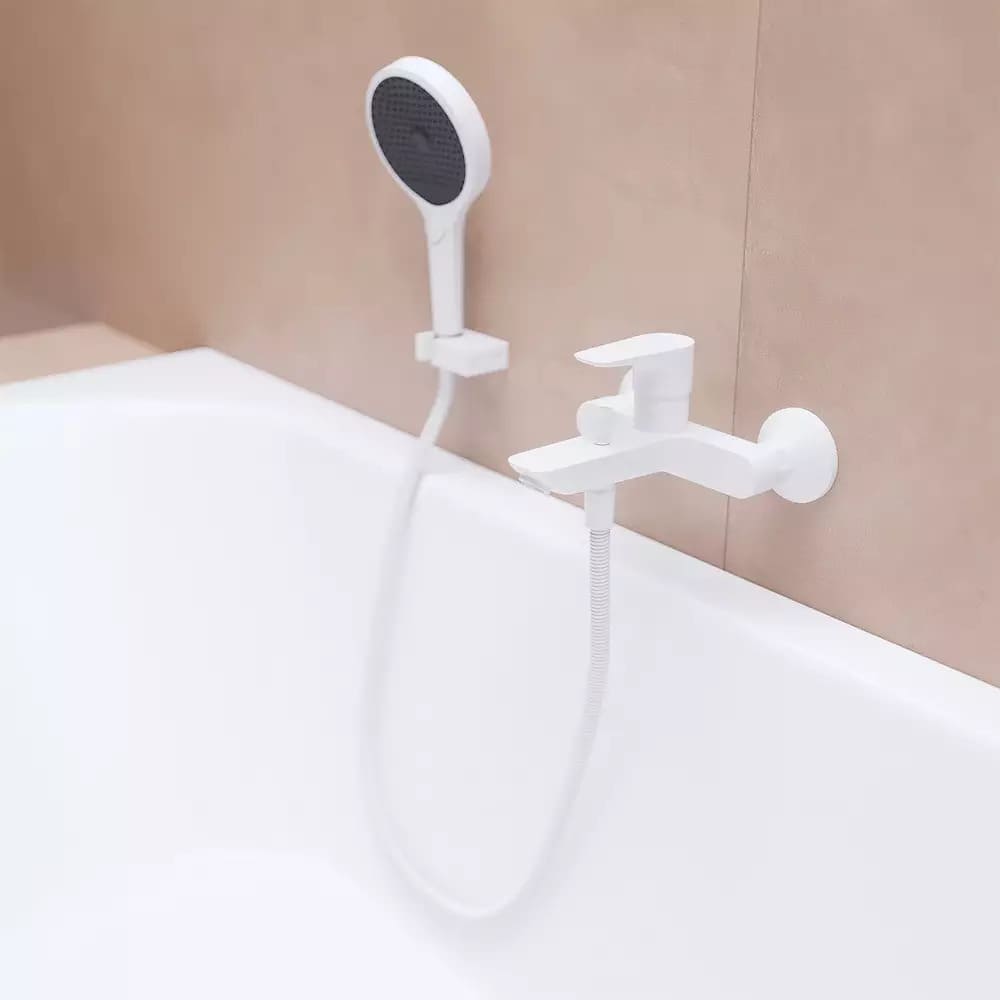 Змішувач для ванни HANSGROHE TALIS E 71740700 білий