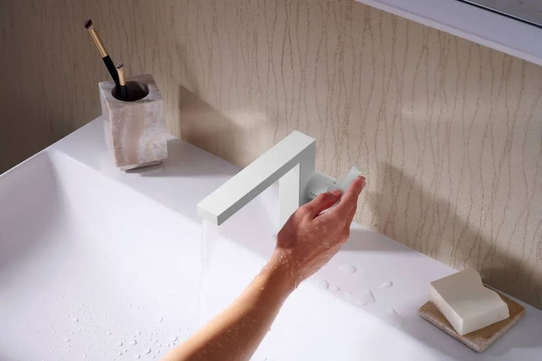 Змішувач для умивальника HANSGROHE TECTURIS E 73020700 одноважільний, CoolStart, push-open, білий матовмй