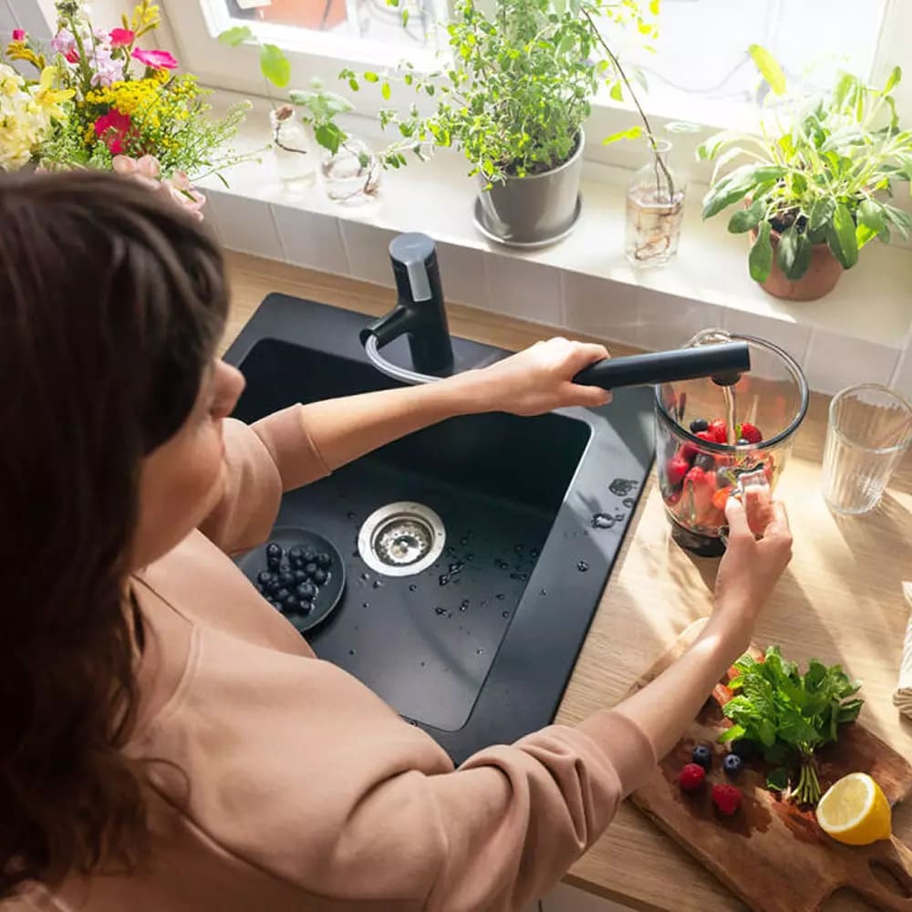 Змішувач для кухні HANSGROHE ZESIS 74804670 2jet, з висувним виливом, чорний