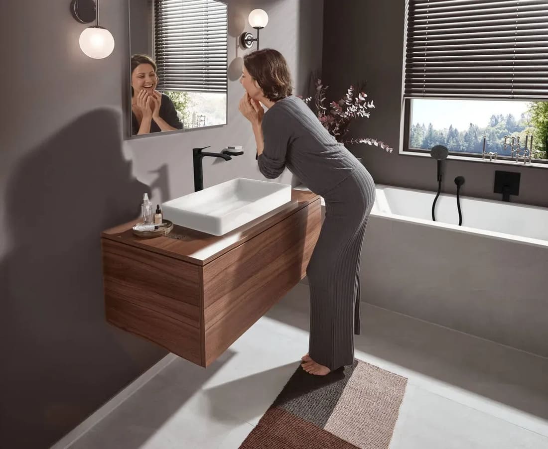Змішувач для умивальника HANSGROHE VIVENIS 75040670 чорний матовий