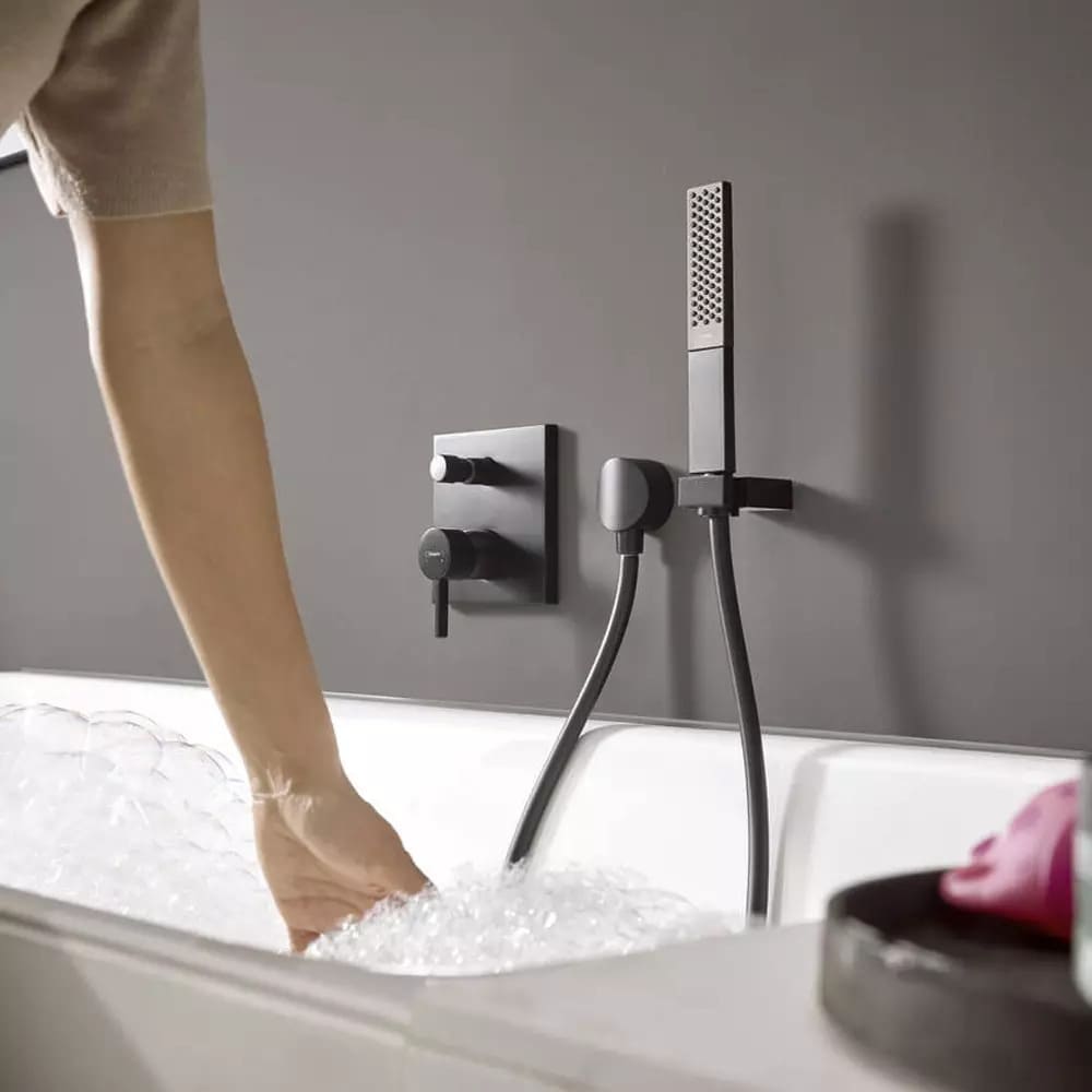 Змішувач для душу прихованого монтажу HANSGROHE FINORIS 76415670 чорний матовий
