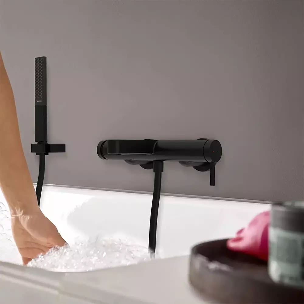 Змішувач для ванни HANSGROHE FINORIS 76420670 чорний матовий