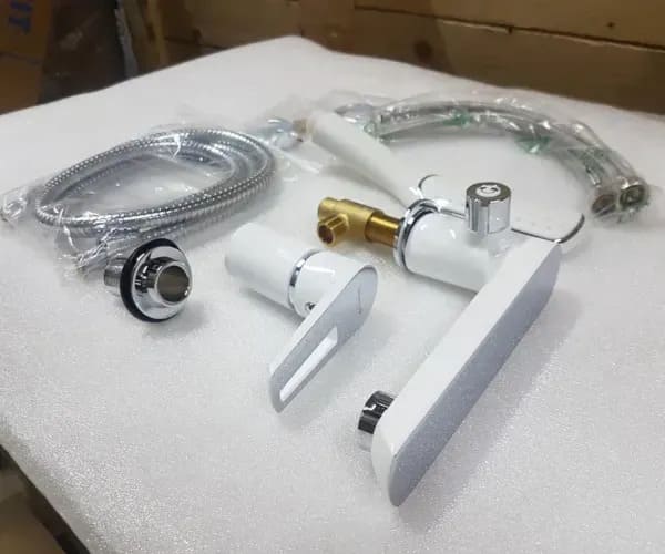 Змішувач для ванни на борт IMPRESE BRECLAV 85245W, хром/білий